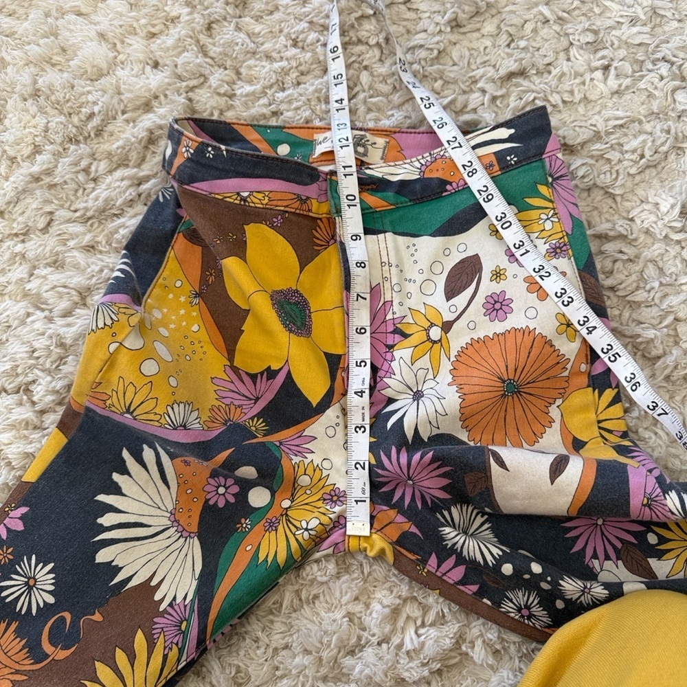 Free people Just float on by jeans in Psychedelic combo size 6 - Picture 14 of 16